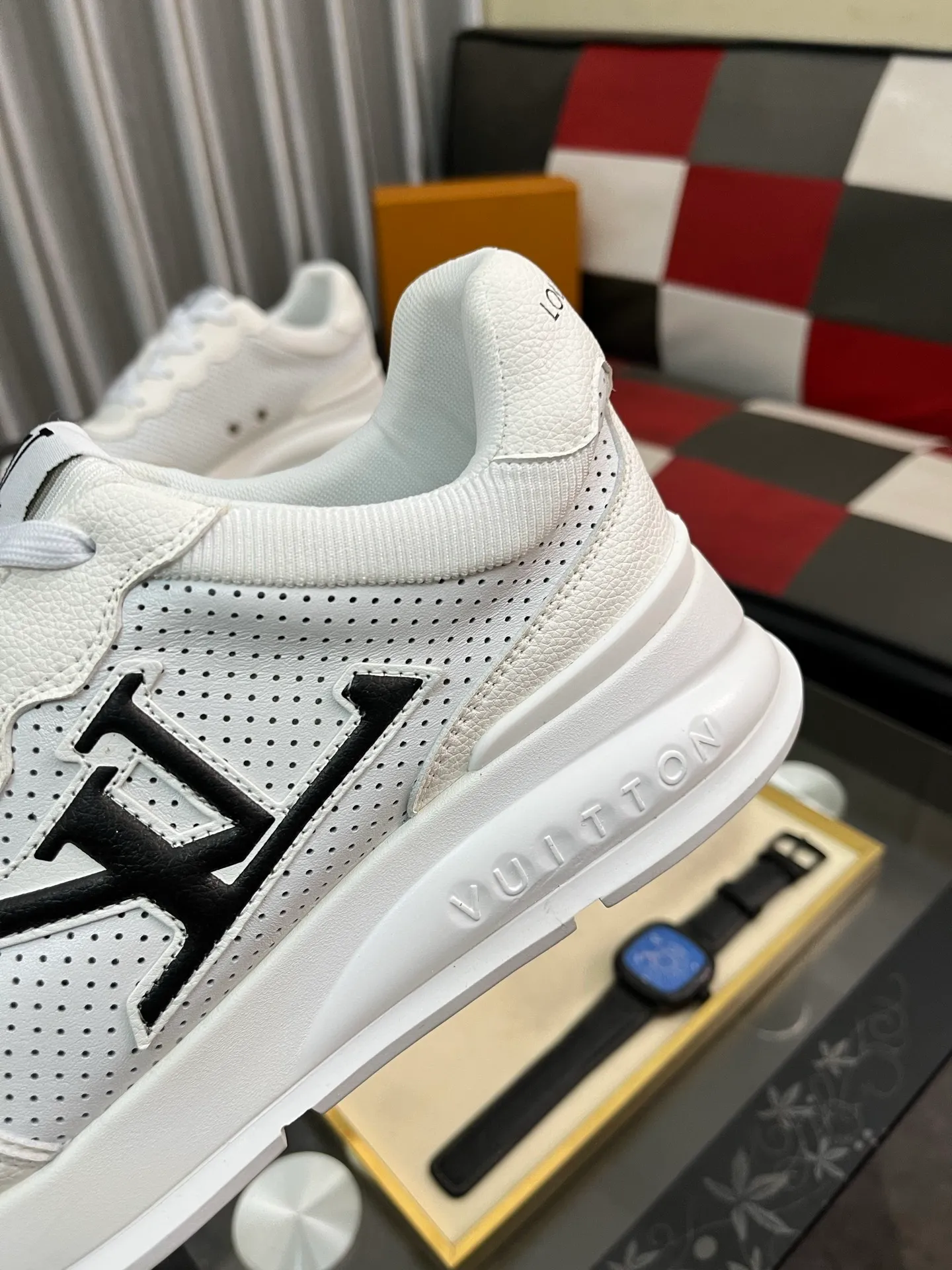 Men's shoes 💰458⌚️⌚️[Louis Vuitton LV] Dad shoes are popular casual sports shoes with outsole, breathable and comfortable, easy to walk, trendy men's versatile fly woven epoxy with ➕leather lining➕Gucci's popular original outsole, sports and running style, super comfortable. Code number 38-44